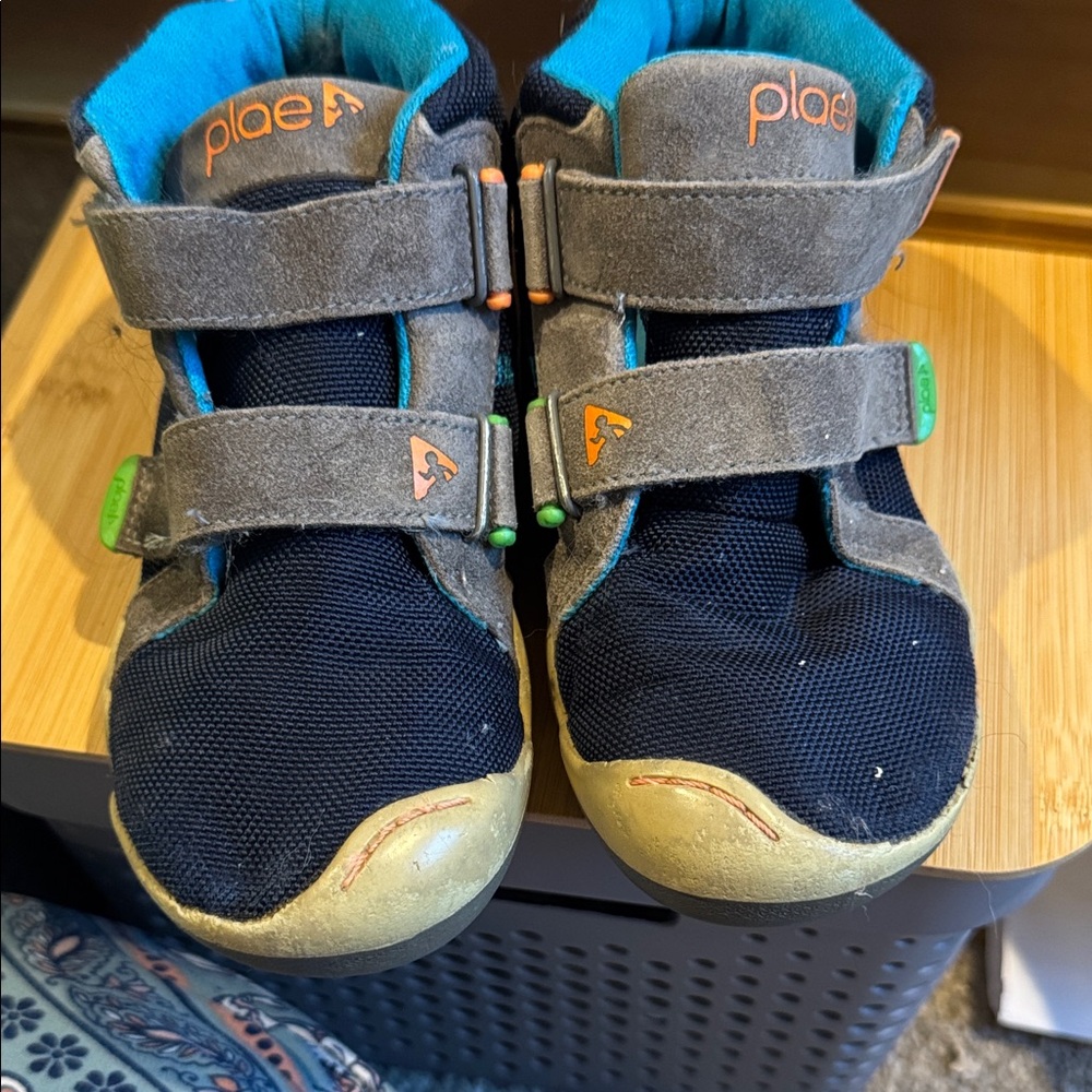 PLAE Kids Sneakers - Gray and Blue with Green Accents